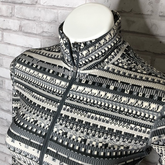 Nike Pro warm 8 bit 1/2 zip training top, small - Picture 4 of 7